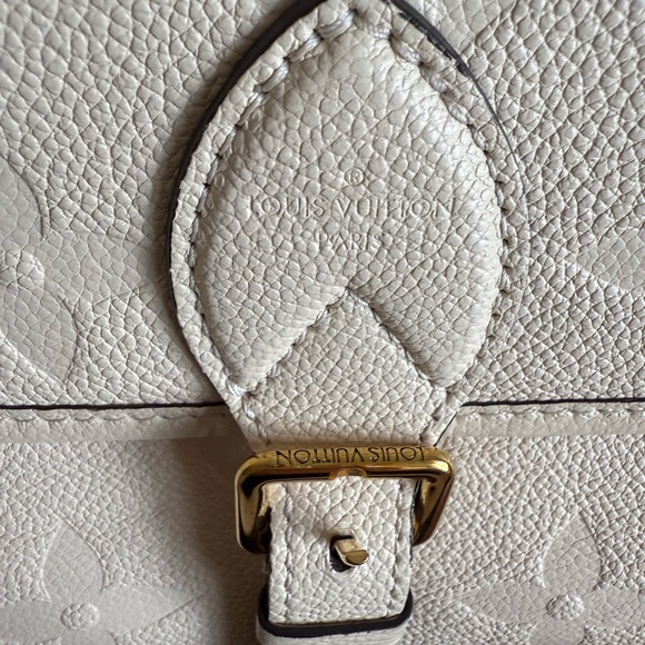 Luis Vuitton Bag Diane - Picture 4 of 9